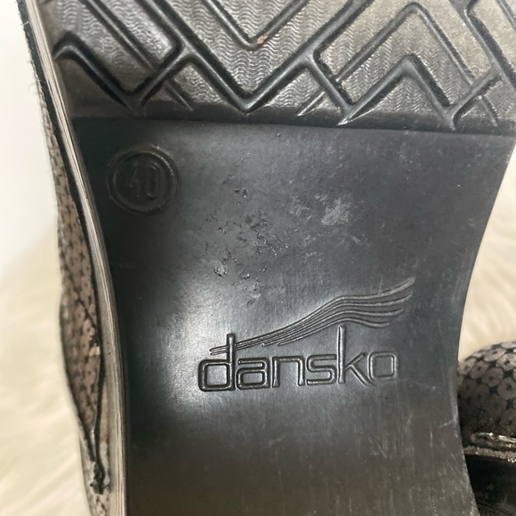 Dansko Professional Sequin Clog / Size 40 - Picture 15 of 15